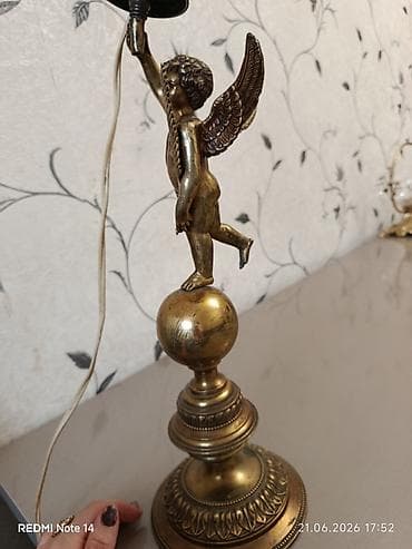 Bürünc dekorativ masa lampası – putto/ mələk fiquru ilə.Avropa — 2