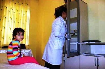 obyekt moyka satılır: Razində Arablinka yolunda Əsas yolun kənarında 2 mərtəbə+mansart ümumi — 12