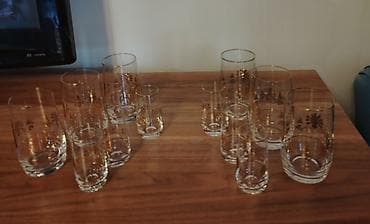 qamaq nədir: Stəkanlar, rəng - Qızılı, Şüşə — 1