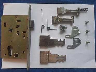 pion gul: Qapılarda vaz zamoklarının ehtiyyat hisələridir.Tək tək — 7