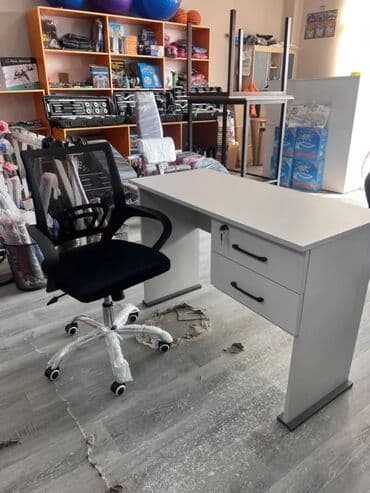 ofis əşyaları: Yeni, Dördbucaq masa — 3