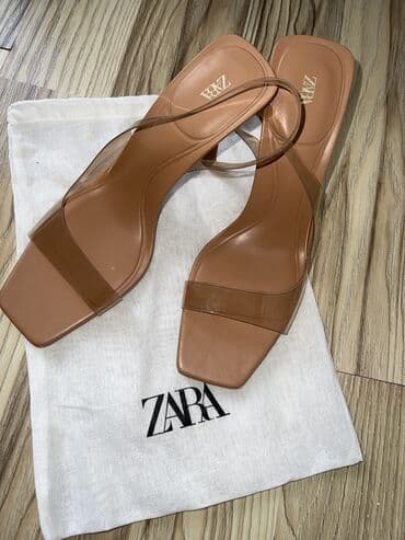 qaqa stili: ZARA qadın sandaleti - Model: şəffaf qayışlı, açıq burunlu mulem — 2