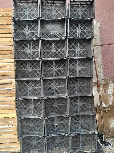 Konteynerlər: Məhsul: Plastik tərəvəz-meyvə yeşikləri və karton qutular Təsvir: - — 4