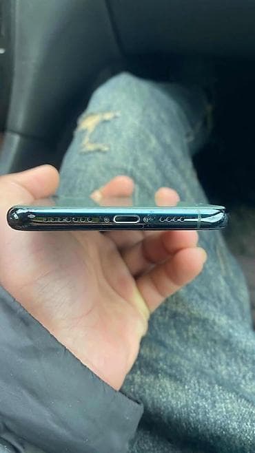 iphone 11 pro max ucuz: Smartfon – yan profildən foto Xüsusiyyətlər: - Şüşə/parlaq kənar — 5