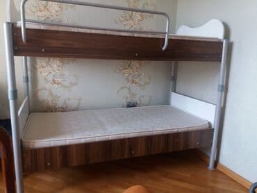 Oğlan və qız üçün, İşlənmiş, Çarpayı, Matras ilə, Siyirməsiz, Dəmir