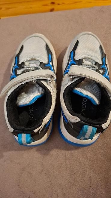 Oyuncaqlar: Uşaq ayaqqabıları – 2 cüt bir yerdə 1) İdman üslublu mavi-qırmızı — 5