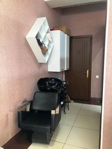 qurtuluş 93 obyekt satilir: Teymur Əliyev küçəsi Avesta şirkətinin binasının arxası 18 mərtəbəli — 9