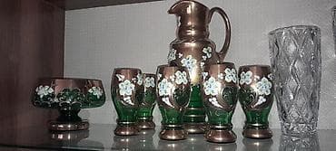 Məhsul: Şüşə qrafin və bokal dəsti Təsvir: - Klassik üslubda