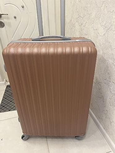 Çamadan Rusiyada alinib.100 manatdi qiymeti Ölçü: Orta (M). Səyahət