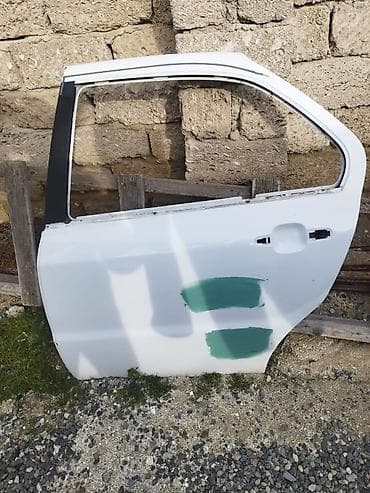 Sol arxa xezer 2021 qapisi endirim olar lalafo.az -da Sol arxa xezer 2021 qapisi endirim olar