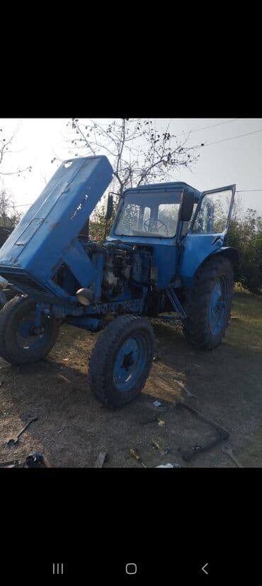 rengli işıq: Mavi rəngdə MTZ tipli təkərli traktor. Texniki xüsusiyyətlər və — 7