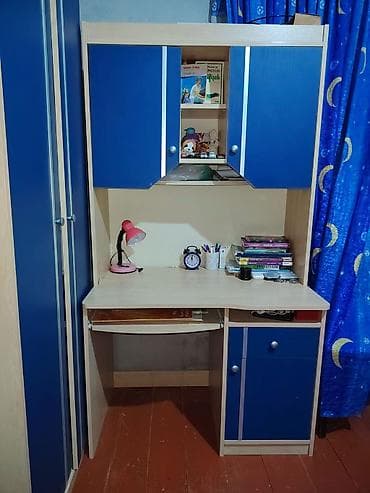 Düz masa, Stulsuz, Polkalı, Siyirməli, MDF — 1