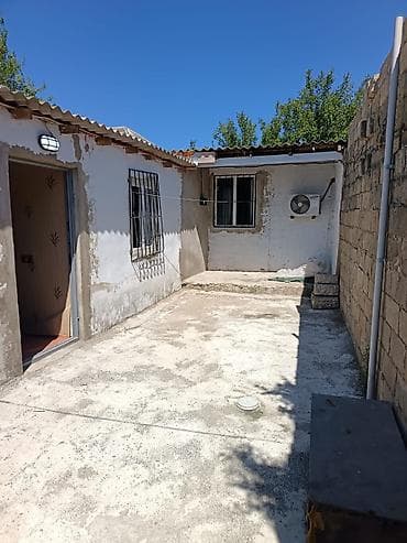 2 otaqlı həyət evi - Plan: dəhliz, 2 ayrı otaq (yataq otağı və