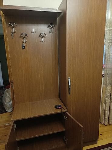 kiçik dolab: 3 qapılı, Qəhvəyi, Digər material, Açılan, Düz dolab — 2