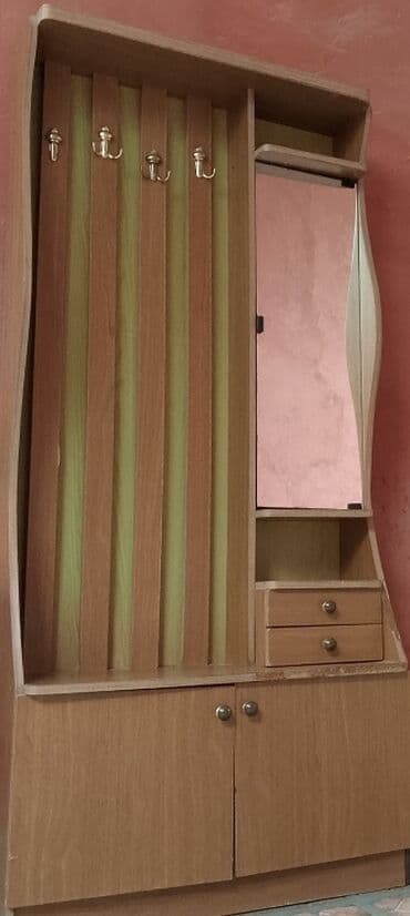 замки на входную дверь: Распашной, 2 двери Прямой шкаф, Шкаф-вешалка — 1