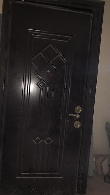 qapi plastik: Dəmir giriş qapısı – komplekt. - Material: qalın metaldan (polad) — 1