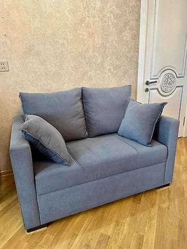 işdənmiş divanlar: Mini-divan, İşlənmiş, Parça, Çatdırılma yoxdur — 2