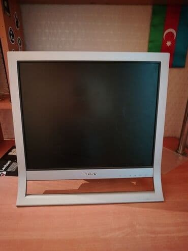 benq e700 lcd monitor: Tecili Satılır — 1