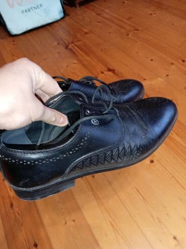 ayaqqabı 41: Markhall kişi ayaqqabısı İnspektor deyilir. Əla ayaqqabıdır, az — 1