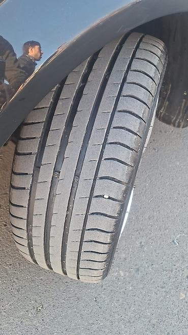 13 diski: Pakriwkalar hec min klometr surulmeyib qiymet 1200 manat elaqe vaccap — 2