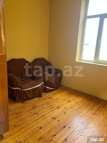 mikrorayon kiraye evler: Geniş və işıqlı otaqlardan ibarət mənzil. Taxta döşəmələr, hündür — 11