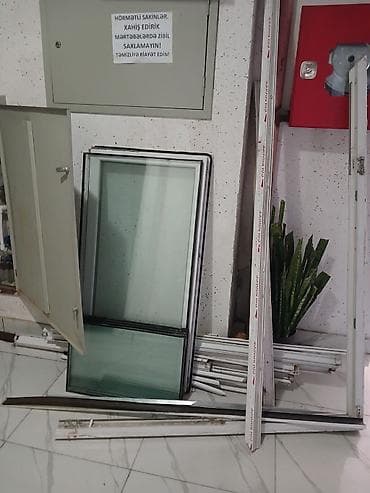 PVC profilindən sürgülü balkon/qapı sistemi üçün şüşəli çərçivələr və