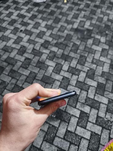 soyuducu 2 ci əl: IPhone 8, 64 GB, Qara, Barmaq izi — 5