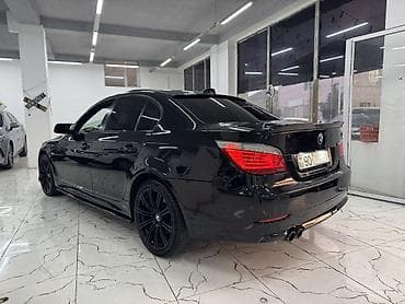 ford 8 1: BMW 5 series: 3 l | 2008 il Sedan — 5