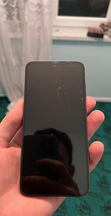 telfon 50 azn: Samsung Galaxy S23, 128 GB, rəng - Boz, Simsiz şarj — 3