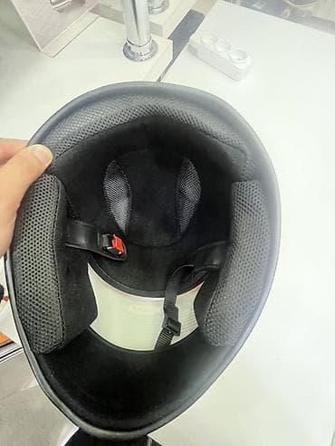 idman kaskı: Velosiped və motosiklet üçün kask. Xüsusiyyətlər: - Rəng: tünd — 3