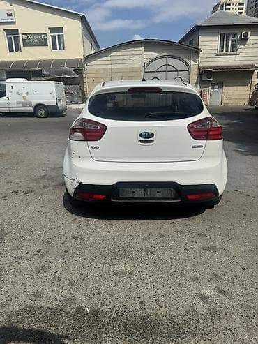 disk qapaqlari: Kia Rio: 1.1 l | 2014 il Hetçbek — 2