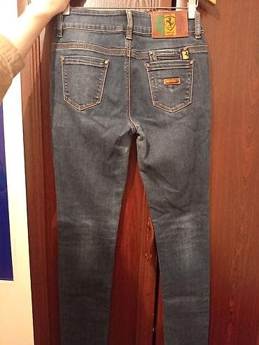 Kişi cins şalvarı – dar (skinny) kəsim - Rəng: orta-mavi, yüngül