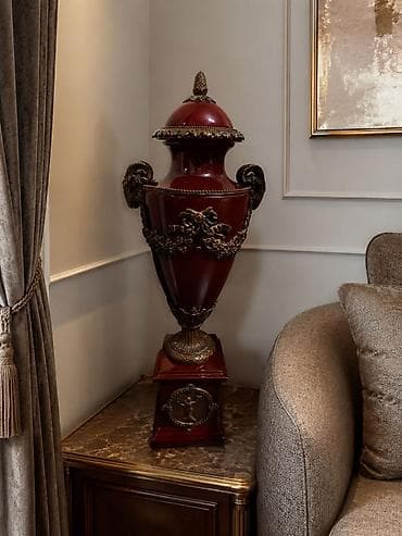 royal dux: Bir vaza — 1