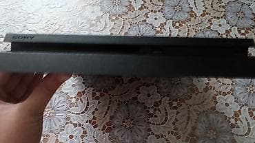 hyperx cloud alpha s: Sony PlayStation 4 Slim oyun konsolu Xüsusiyyətlər: - Model: PS4 Slim — 3