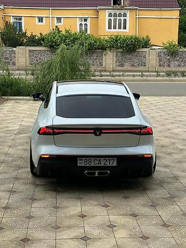 golf 5: Changan A06 Il 2023 1.5 mator 335 at gücü 136 kv Nağd qiymət 30 000 — 3
