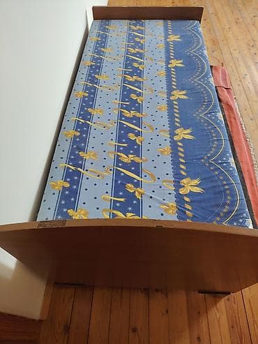 Б/у, Односпальная кровать, С подъемным механизмом, С матрасом, Без выдвижных ящиков — 3