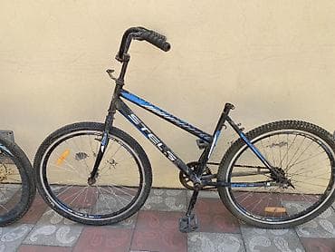 turist velosiped: Veziyyetleri gorunduyu kimidir. Velosipedler Berdededir. Tek tekde — 3