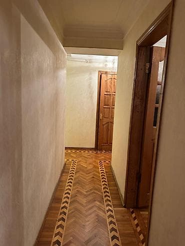 naxcivan ev kiraye: Bakı, 3 otaqlı, Köhnə tikili, 80 kv. m — 10