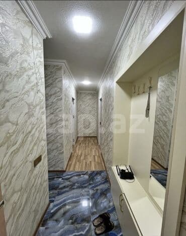 Mənzil – 2 otaq (yataq otağı + qonaq otağı), ayrıca mətbəx və geniş