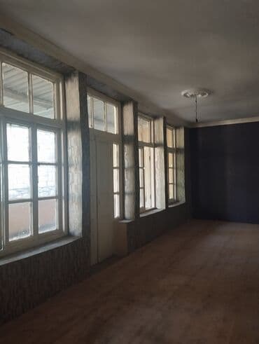 nerimanov ev: Həyət evi – geniş həyət sahəsi və içəridə işıqlı otaqlar - Geniş və — 5