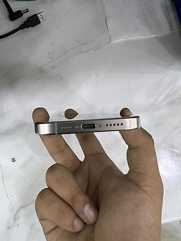 iphone 17: IPhone 15 Pro, 256 GB, Natural Titanium, Face ID — 4