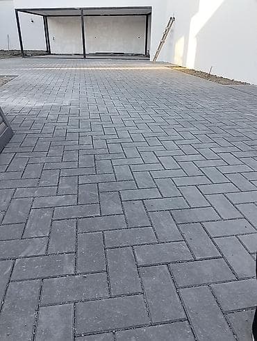 hovuz təmizlənməsi: Tam peşəkar səki daşı (bordyur və landşaft) döşəmə xidməti Tamet tamet — 1