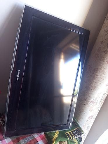 tv operator: İşlənmiş Televizor Samsung LCD Ünvandan götürmə — 1