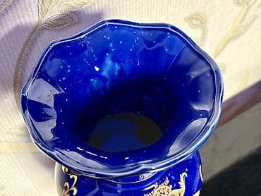 sir sekilleri: Bir vaza, Farfor — 4