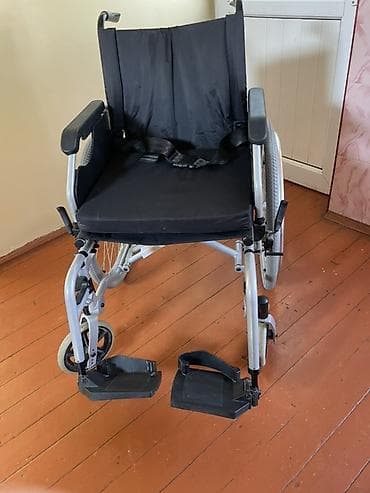 Universal əlil arabası - Yüngül alüminium karkas, qatlanan