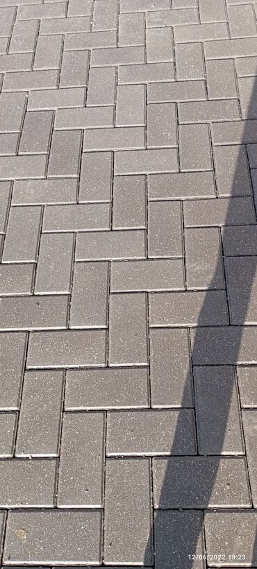 təbii daşların satışı: Her nov tamet daslarinin ve barduyorlarin vurulmasi zeng ve whsapp — 5