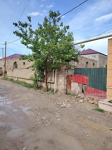 evl: Satılır: yarımçıq tikili və həyət sahəsi - Material: daş hörgü - — 10