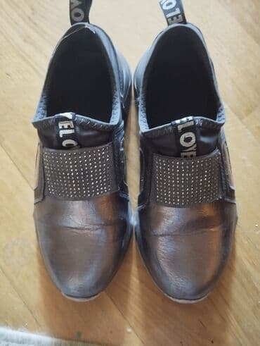 dockers by gerli qadın krossovkaları: Размер: 35, цвет - Серый, Б/у — 2
