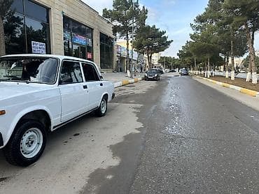 vaz maşın: VAZ (LADA) 2107: 1.6 l | 2007 il Sedan — 2