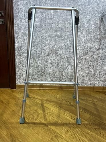 Yerimək üçün arabalar, çəliklər, əsalar, rollatorlar: ENDİRİM OLACAQ Yüngül gəzinti çərçivəsi (walker) - Material: möhkəm — 3